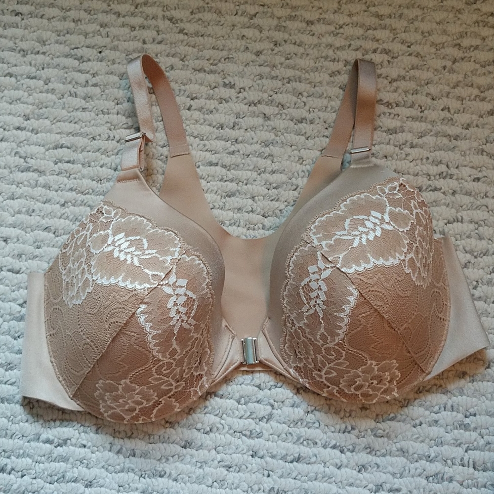 Soma Vanishing Back Full Coverage Front close Bra